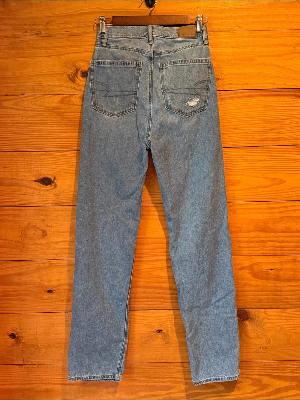 American Eagle Baggy Denim Jeans 2 Distressed High Rise 31” Length - Picture 2 of 8